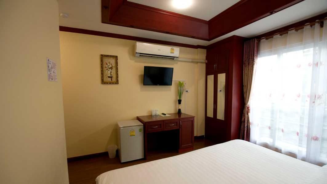 Bluebird Inn Pattaya Exterior photo